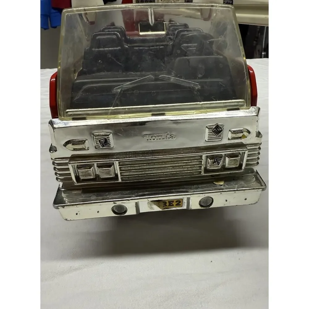 Vintage TONKA City of Blazedale Fire Ladder #2 Aerial Rescue Truck Red
